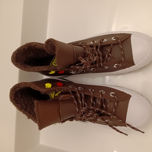 Converse Chuck Taylor All Star Lugged Winter Boot High Top Size 7 Womens Brown - Picture 2 of 7